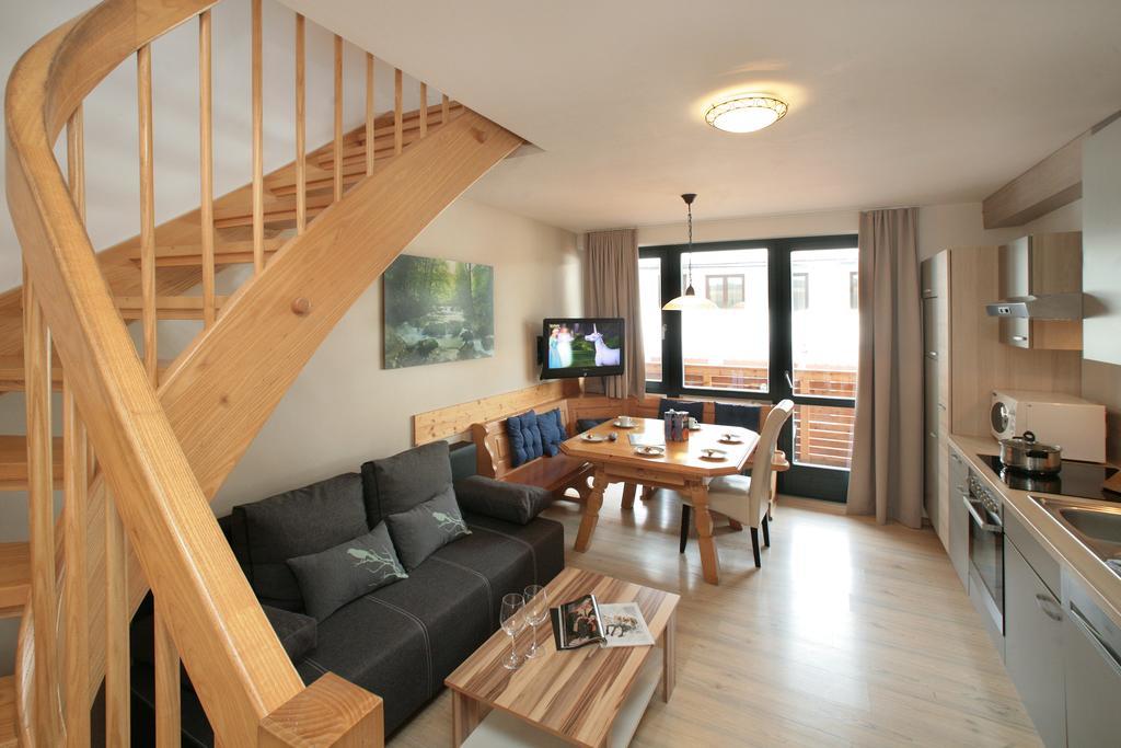 Der Wildbachhof - Contactless Check In Apartment Zell am See Exterior photo